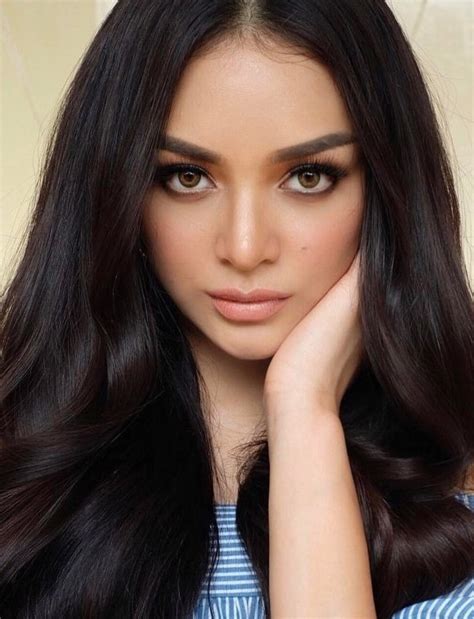 KYLIE VERZOSA Nude